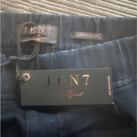 NWT JEN 7 by 7 for all Mankind size 10
Inseam 31”
Comfort & Skinny - Picture 4 of 7